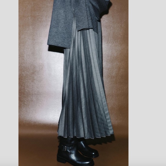 Zara Charcoal Pleated Maxi Skirt - Picture 2 of 11